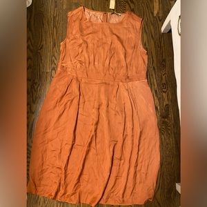 New with tags - Loft Plus copper colored satin-like dress